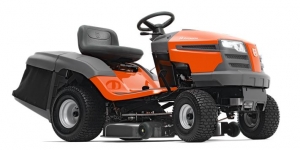TC 138, Husqvarna 4155, Hydrostat, 97 cm i gruppen Husqvarna / Traktorer hos Mera Maskin Göteborg Aktiebolag (960 51 01-79)